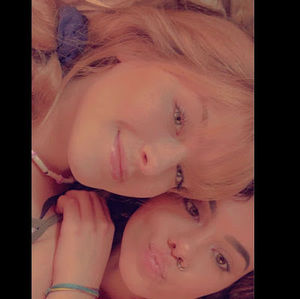 Meet your Posher, Hailey